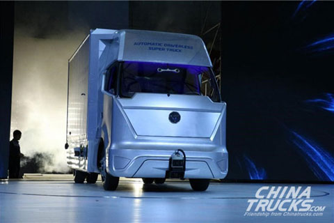Foton Aumark Driverless Super Truck Launched in Shanghai ICV Show 2016