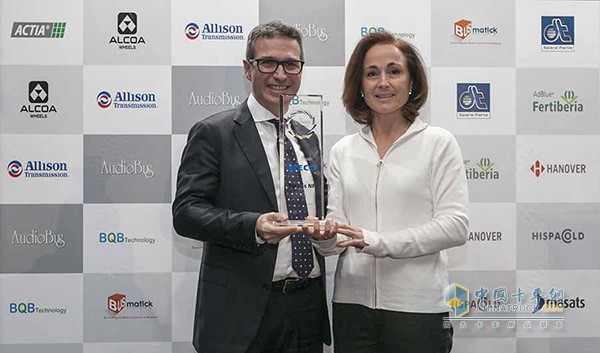 IVECO wins big at the Spanish National Transport Awards with Daily E6 and New Stralis NP