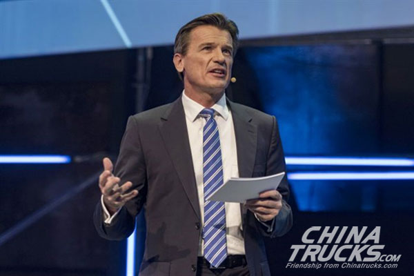 ​Daimler’s Global Truck Chief Bernhard Resigns