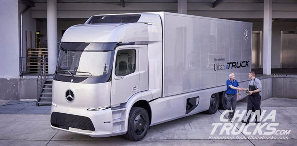 Mercedes-Benz Starts Small Series Production of All-electric Urban eTruck and Traila with Customers