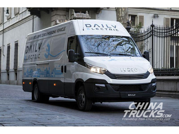  IVECO Awarded with two prizes in the fields of alternative fuels