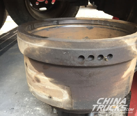 Reader from Mexico Seeking Chinatrucks for Purchasing Parts of FAW Truck