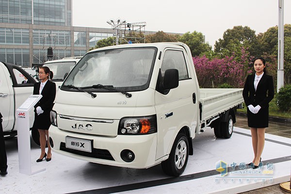 2017-JAC Brand Day Highlights the Technology Advantages