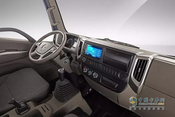 Shanghai Autoshow: Foton to Launch Aumark S1 Super Light Truck