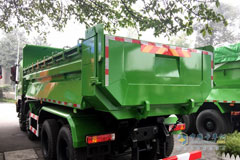 SAIC Hongyan Takes Delivery of Its First 200 Construction Trucks to Xiamen City