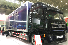 SAIC Hongyan C500 Central-axle 6X2 Cargo Truck
