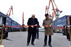 Vice Prime Minister of Azerbaijan Cheerleads XCMG's Assistance in Baku Harbor
