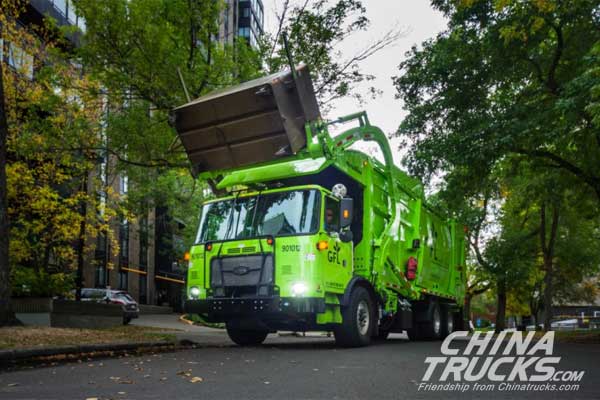 New Cummins X12 Engine to be First Introduced to Refuse Market by Autocar Trucks
