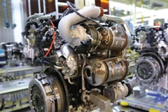 Dongfeng Rolls Off M9T Engine in China