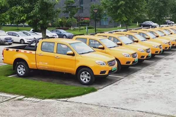 JAC T8-EV Won the Recommended Model of New Energy Vehicle of 