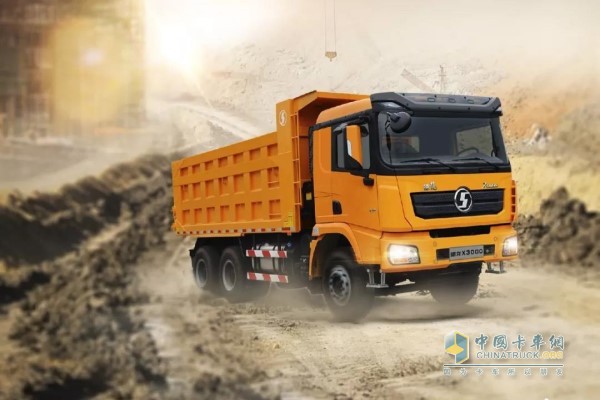SHACMAN Trucks Arrive in Malaysia for Operation