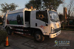 Jiefang Long V 152HP 4X2 Compressed Refuse Colletor