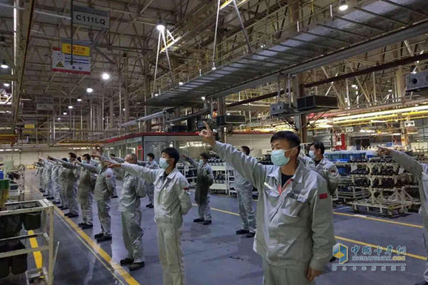 Dongfeng Secures an Order of 100 Units Trucks from YTO Express