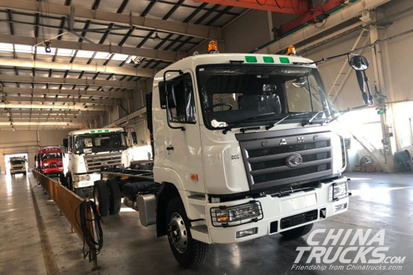 CAMC Trucks Serve in Papua New Guinea