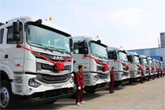 JAC Heavy-duty Trucks Were Exported to the Gulf Region