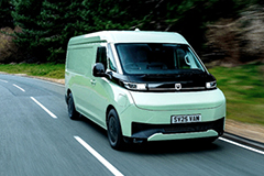 FARIZON's Super VAN Debuts in the UK, Earning Global Media Recognition