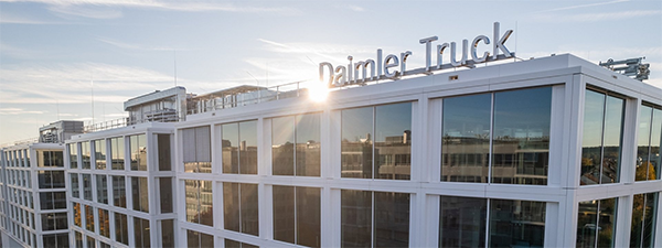 Daimler Truck Delivers Solid Q1 Results, Adjusts Outlook Amid Uncertainty
