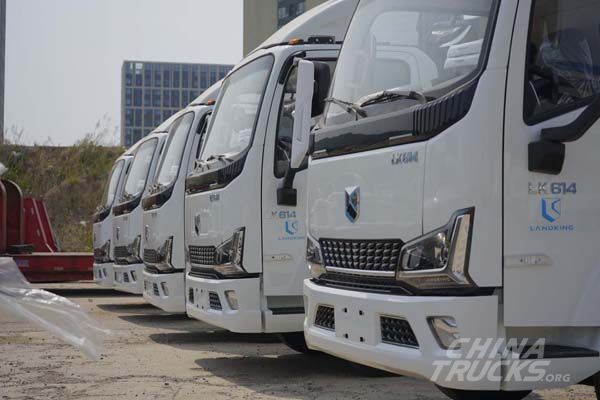 200 LANDKING Trucks Set Sail for Chile