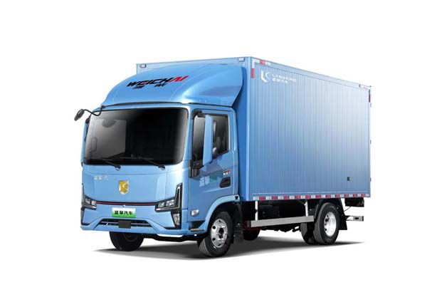 200 LANDKING Trucks Set Sail for Chile