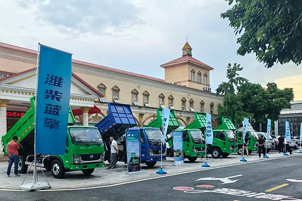 WEICHAI LANDKING M Dump Trucks Officially Launched in Chengdu, China