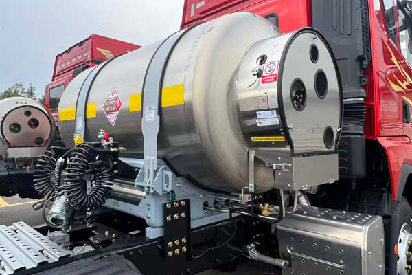 Jiefang Yingchi Launched in China