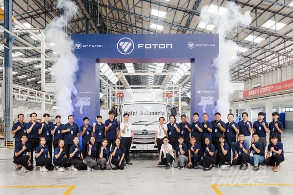 Foton Exports First Batch of Thailand-Built Light Trucks to Indonesia