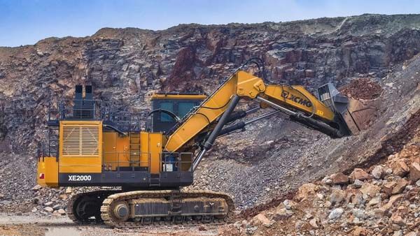 XCMG XGE110 E Mine Trucks Drive Zero-Carbon Mining with Top Cement Customer