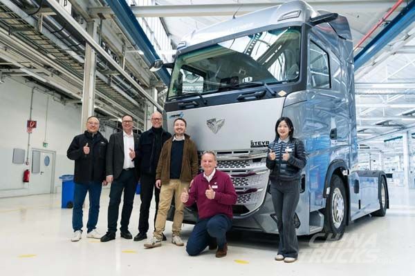SuperPanther Holds Europe Test and Demo Event in Austria