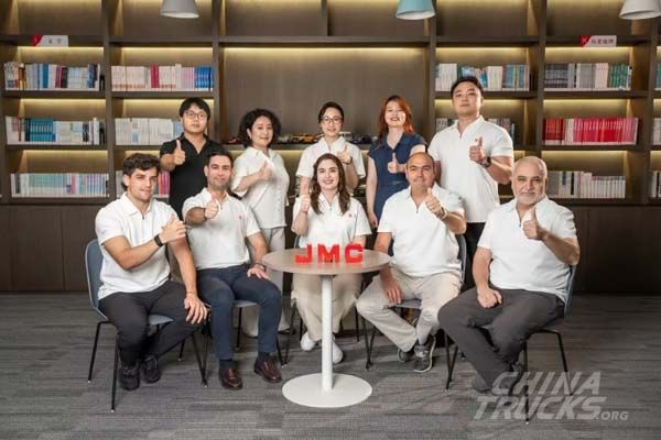 Chilean Customers Visit JMC Group to Explore Further Business Opportunities