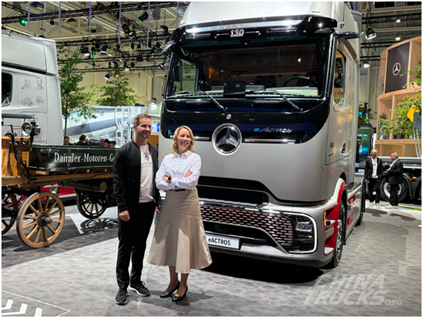 Mercedes-Benz Trucks at IAA: From Global Trucks to Global Applications