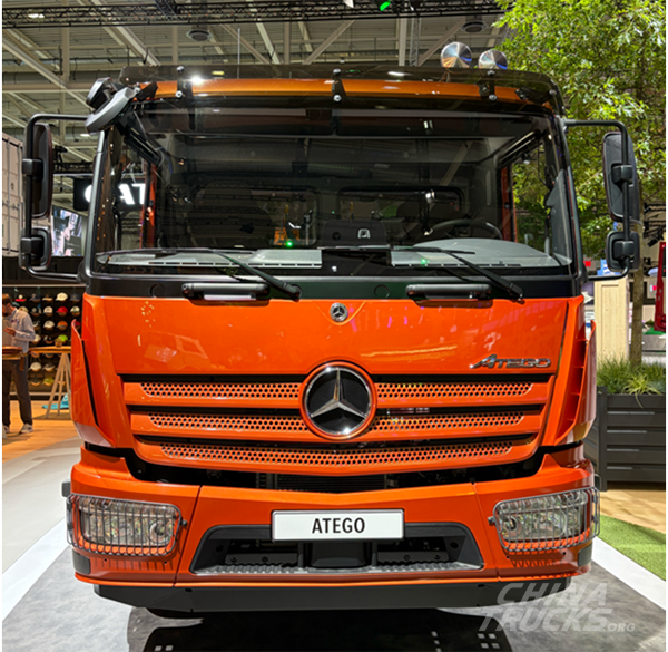 Mercedes-Benz Trucks at IAA: From Global Trucks to Global Applications