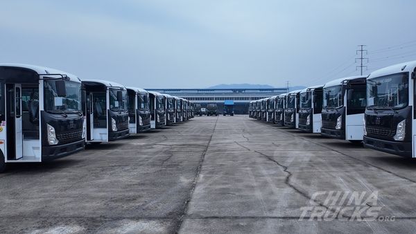 WEICHAI New Energy Commercial Vehicle Ships First Batch of Electric Buses to Southeast Asia