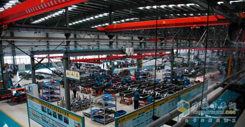 Sinotruk: With the longest production line in Asia 