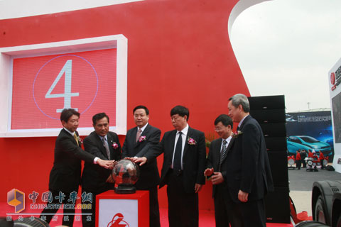 Release of Dongfeng Liuqi M7 