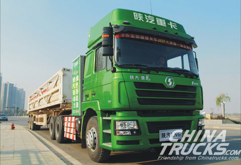  LNG tractor trucks 