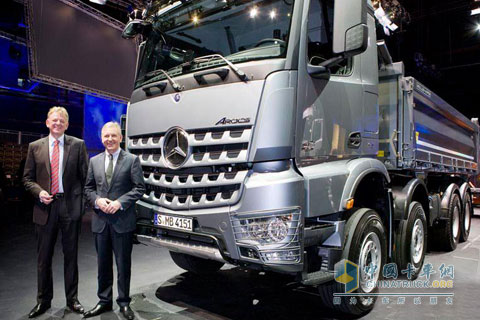 Mercedes-Benz Arocs 