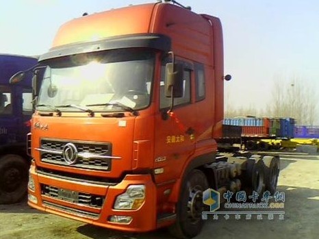 Dongfeng Tianlong (Kinland) trucks