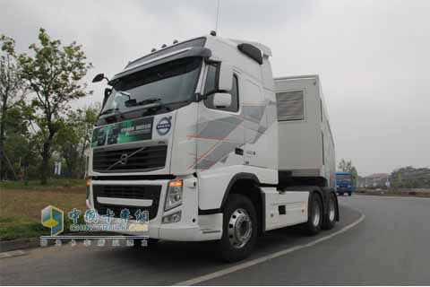 Volvo FH Time Machine Limited Edition Debuts in Nanjing
