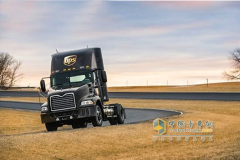 MACK Pinnacle