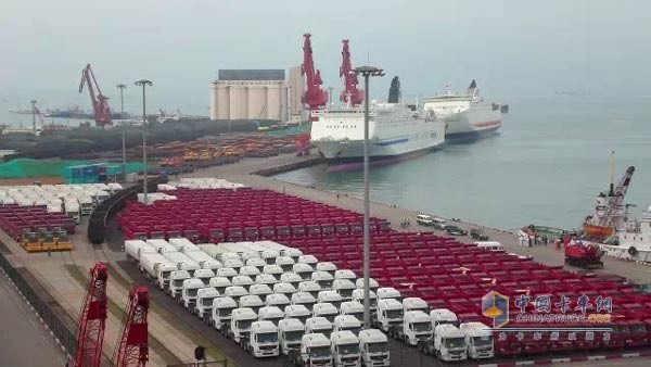 Sinotruk Exports 1550 Trucks to Africa