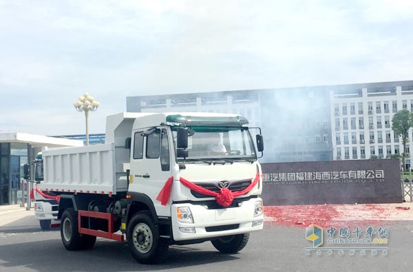Sinotruk HOMAN Trucks Exported to Southeast Asia for the First Time 