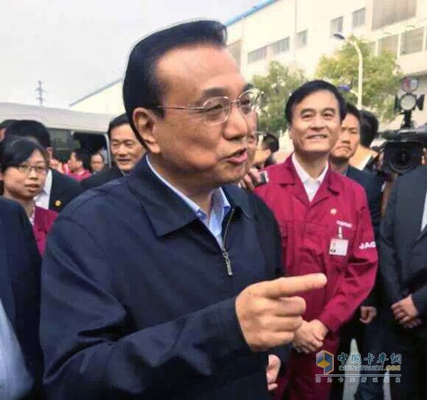 PM Li Keqiang commenting on JAC products