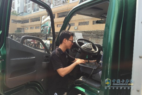 FOTON Cummins Promoted National V Products with Service