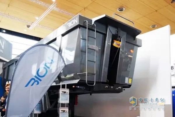 Bion Semi-trailer with HYVA Alpha Hydraulic Pressure system Showed on IAA