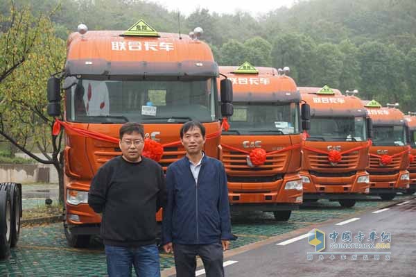 40 C&C U380 Trucks Delivered to Bohua Logistic
