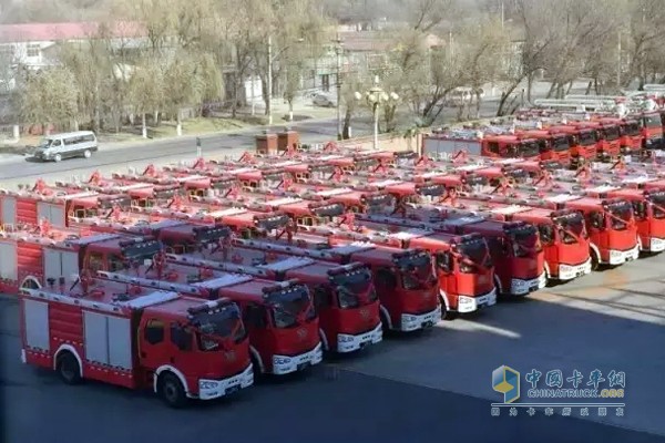 131 FAW Jiefang Fire Trucks to Support Fire Career Construction in Tibet and Xinjiang