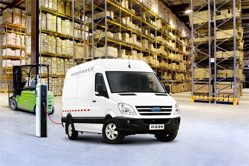 Golden Dragon SkywellD11 4.5T 5.96m Full Electric Van Transporter(305km)80.79kWh