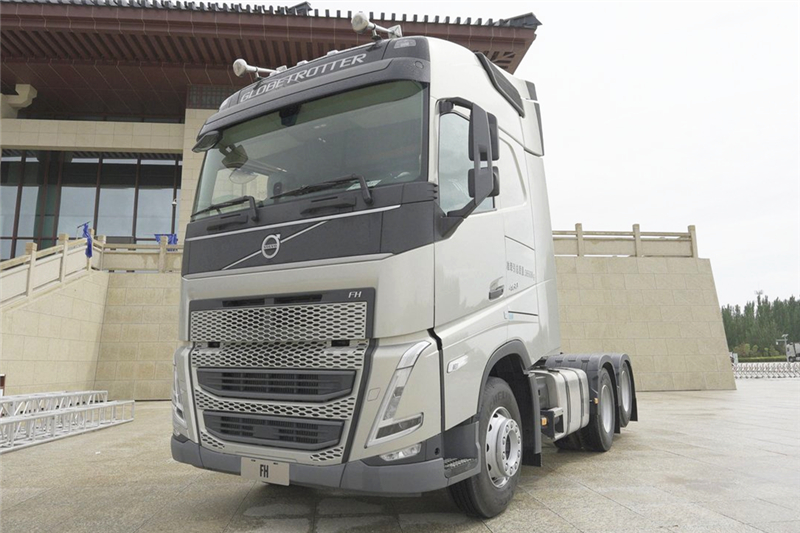 VOLVO New FH Heavy-duty 460HP 6X4 Euro 6 Tractor Head with Automated Transmission