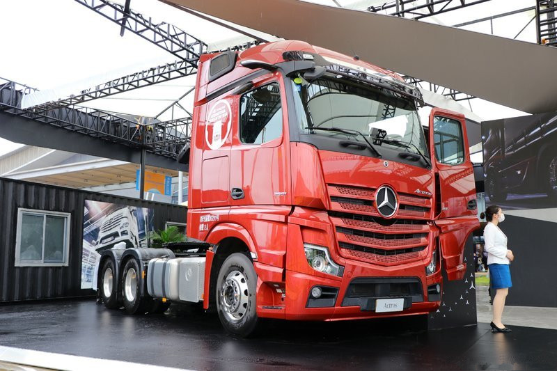 Mercedes Benz New Actros 510HP 6X2R Euro 6 Tractor Head